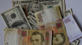 Finance Ministry Auctions Off Government Bonds For UAH 50.6 Million And USD 175.9 Million