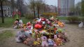 Zelenskyy visits site of russian strike on Kryvyi Rih, where 19 people were killed