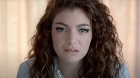 Лорд (Lorde). Фото: Кадр з кліпу Royals
