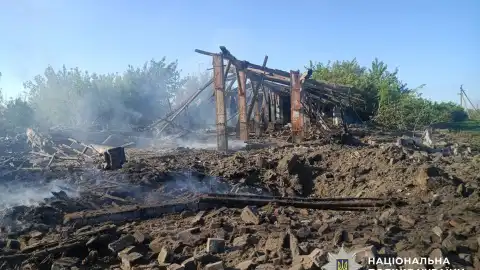 Последствия обстрелов в Донецкой области. Фото: Нацполиция