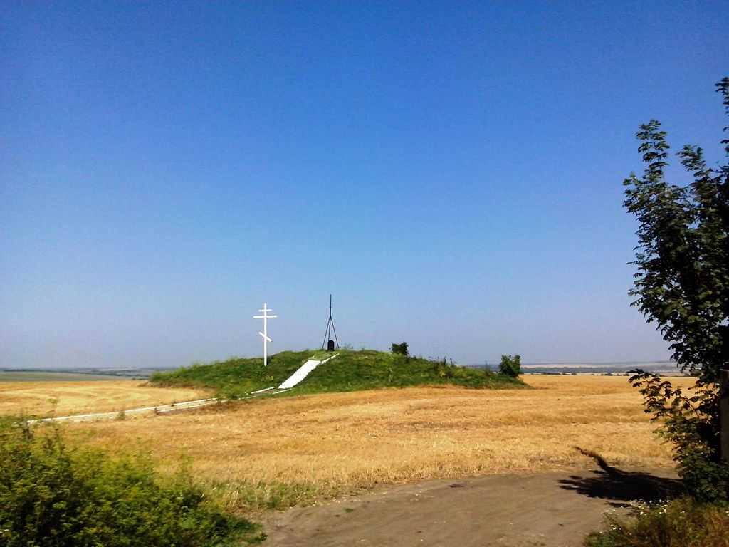 Дуга Струве біля с. Гвардійське Хмельницької області. фото:Вікі