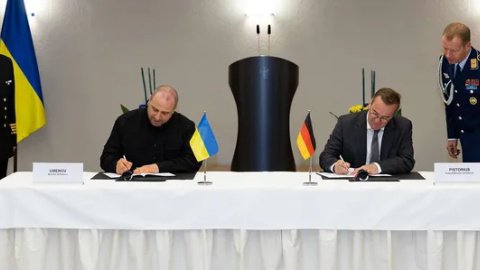 Борис Пісторіус та Рустем Умєров. Фото: Бундесвер