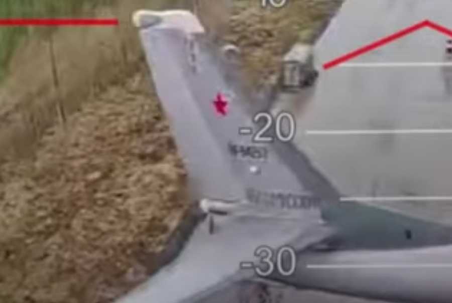 Хвіст бомбардувальника Ту-95МС 