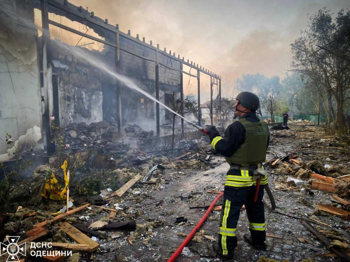 The russian attack on the Odesa Region on the night of June 11. Photo: State Emergency Service