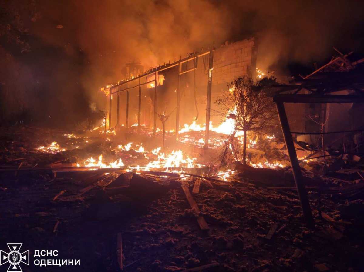Атака росіян на Одещину в ніч на 11 червня. Фото: ДСНС