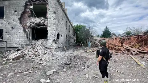 Последствия обстрелов в Донецкой области. Фото: Нацполиция