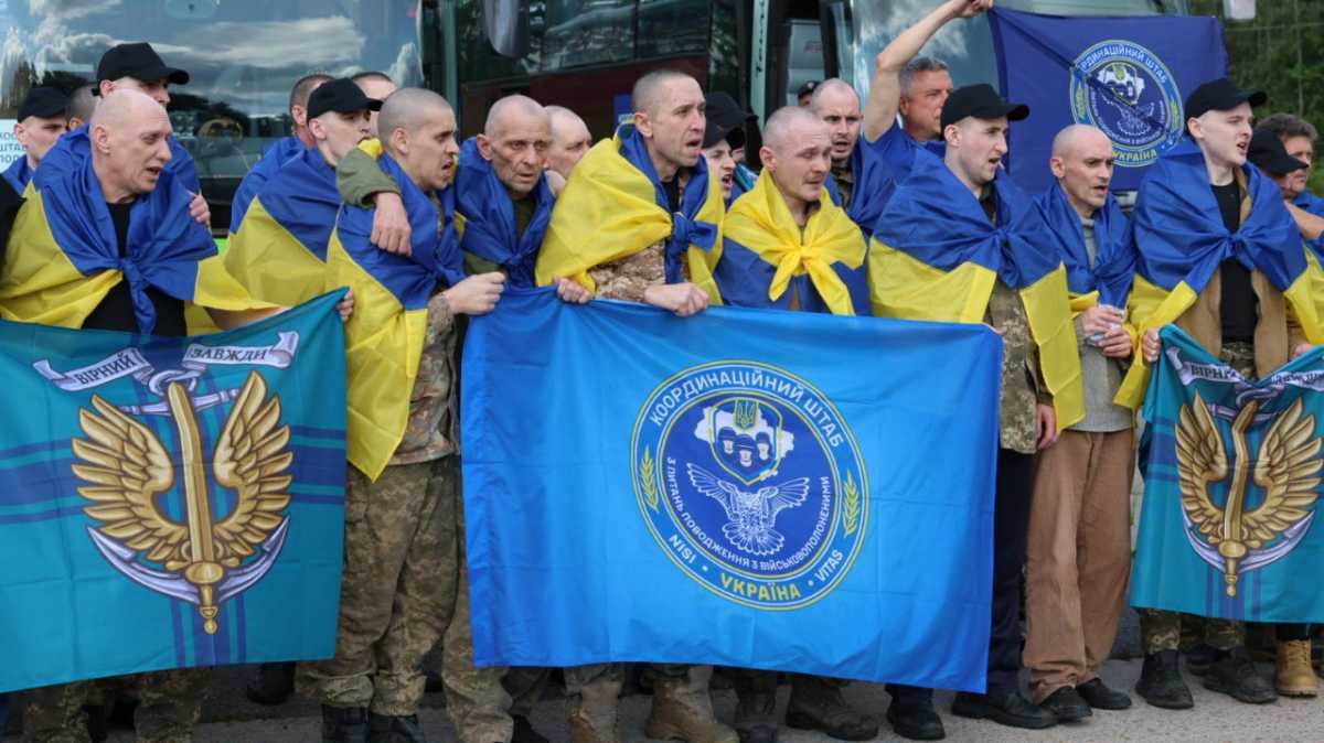 Звільнення з полону. Обмін. 26 червня 2025. фото: @Koord_shtab