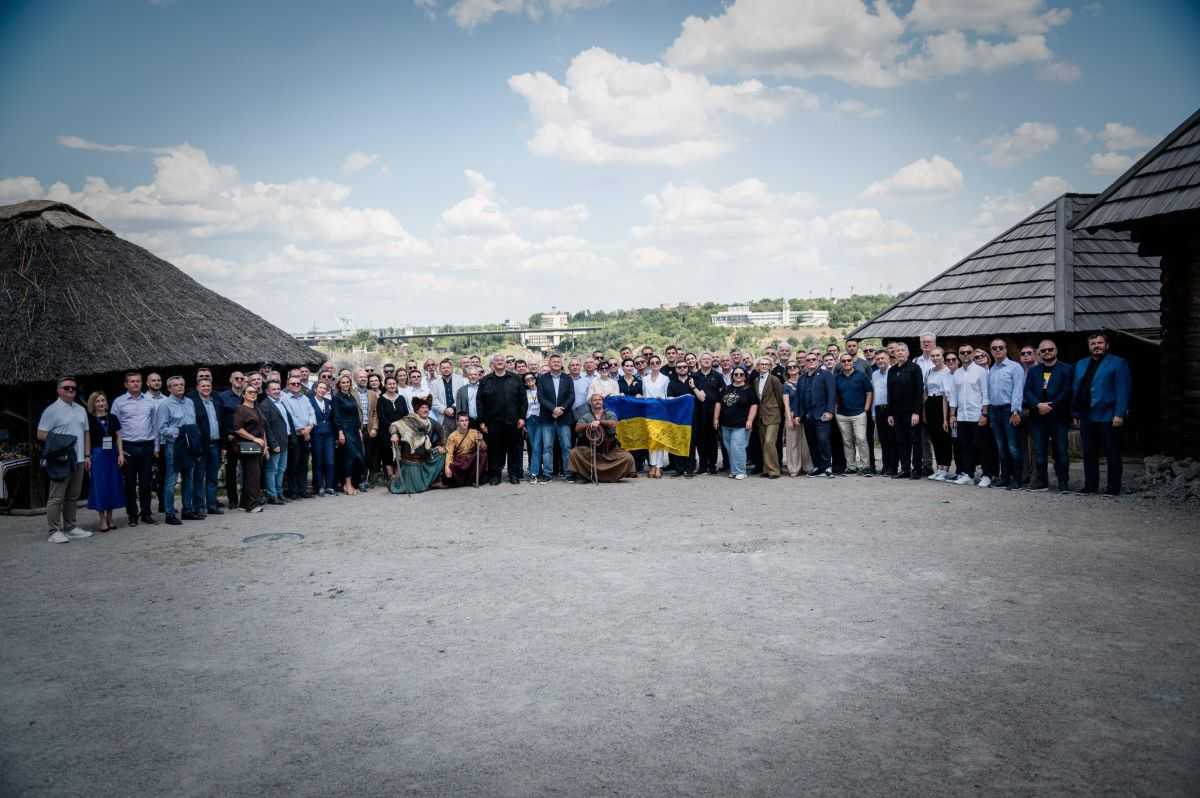 Візит на лінію фронту. Фото: x/andrii_sybiha