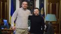 "Legend. Ours". Zelenskyy congratulates Usyk on his victory