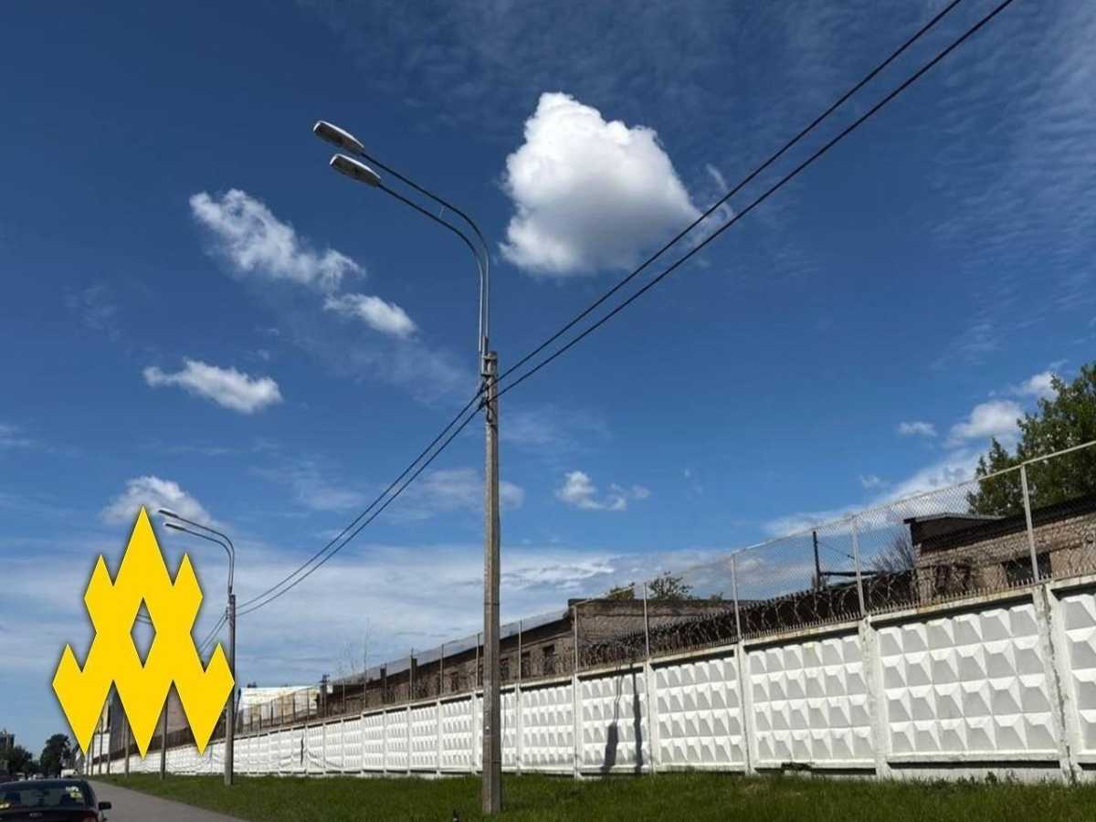 Партизани розвідали завод 