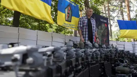 Кличко передав велику партію дронів від столичної громади 5 Київській штурмовій бригаді
