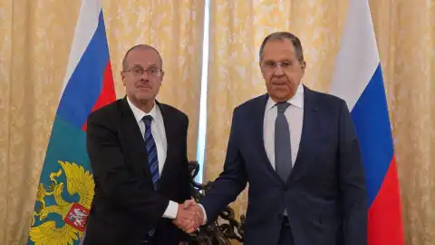"Ответа нет": в ВОЗ не прокомментировали сотрудничество с Россией и возможность ее ограничения