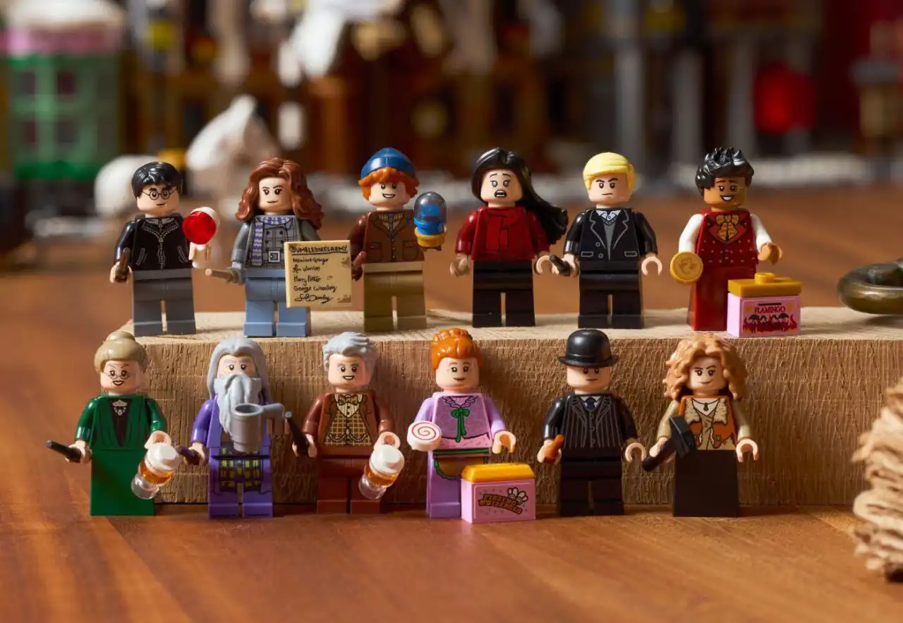 Колекційне видання поселення Хогсмід. Фото: Lego Колекційне видання поселення Хогсмід. Фото: Lego