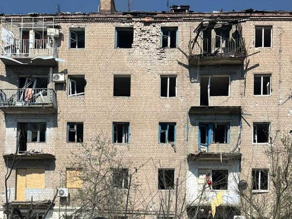 Наслідки обстрілу Костянтинівки. Фото: facebook/Донецька обласна прокуратура