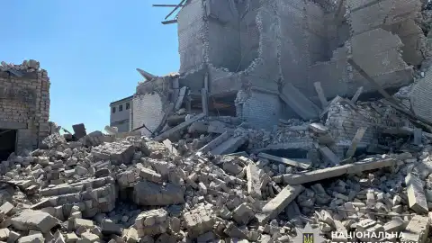 Последствия обстрелов в Донецкой области. Фото: Нацполиция