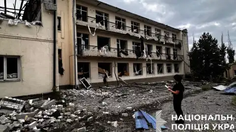 Наслідки обстрілів у Донецькій області. Фото: Нацполіція