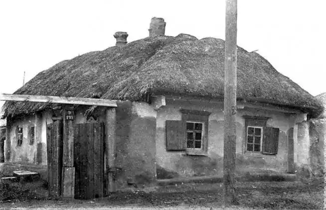 Одна з хат Камʼяного Броду на початку 20 століття