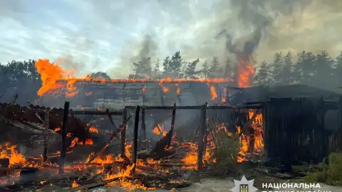 Последствия обстрелов в Донецкой области. Фото: Нацполиция