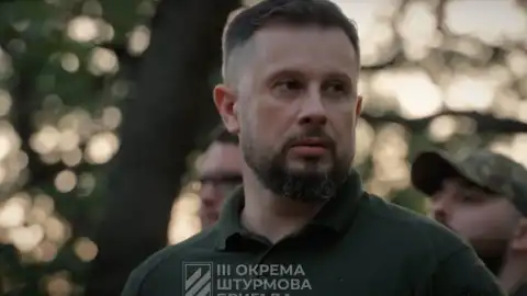 В Украине слишком много думают о перемирии вместо того, чтобы его приближать, – сделать армию эффективнее здесь и сейчас, – Билецкий