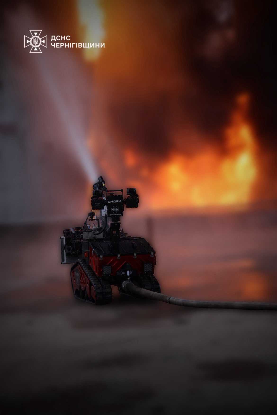 Fire extinguishing due to russian shelling of the Chernihiv Region. Photo: State Emergency Service