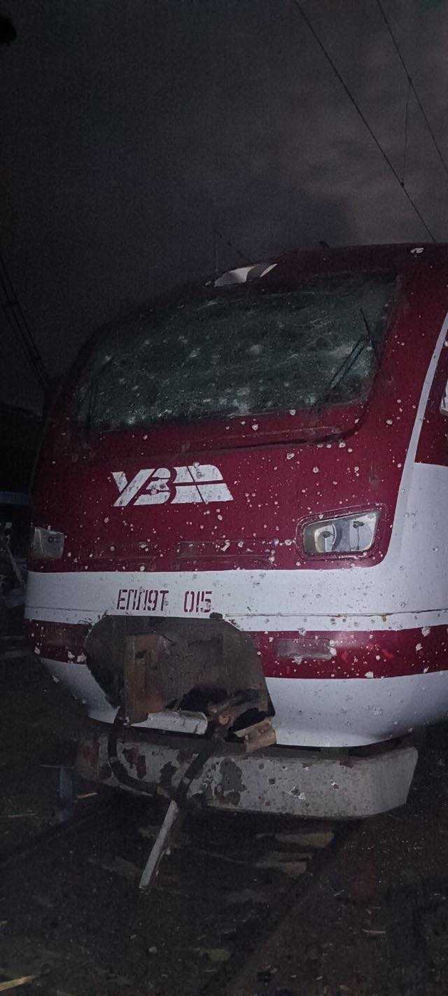 Наслідки російської атаки в ніч на 7 жовтня. Фото: facebook/Олексій Кулеба
