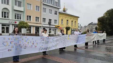 Чтобы собрать защитникам на сеткометы, волонтеры "Украинской команды" установили новый рекорд Украины