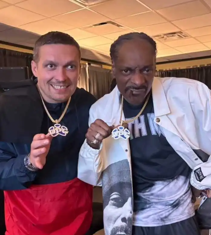 Александр Усик и Snoop Dogg. Фото: instagram/snoopdogg
