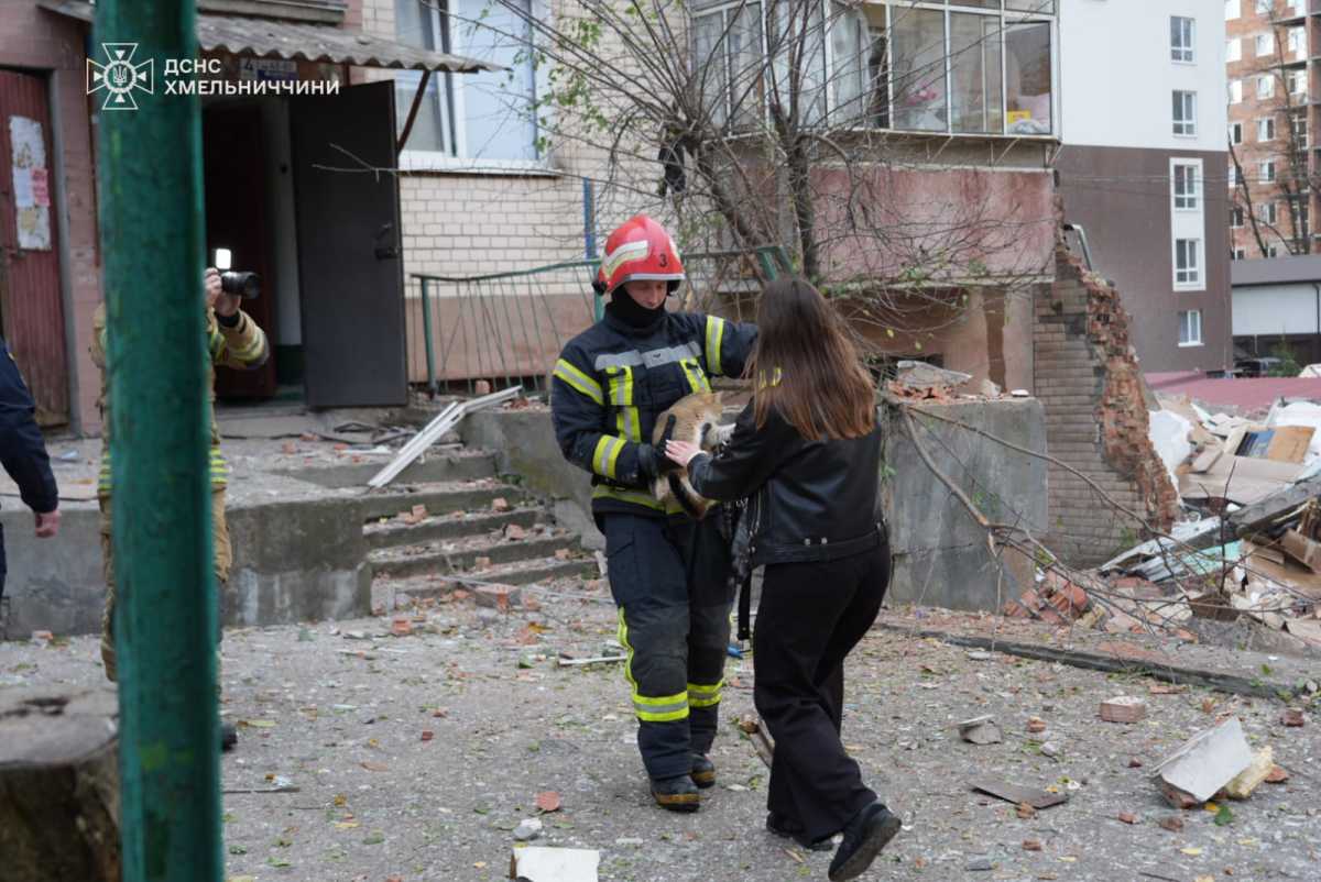 Последствия взрыва в Хмельницком. Фото: ГСЧС Хмельницкой области
