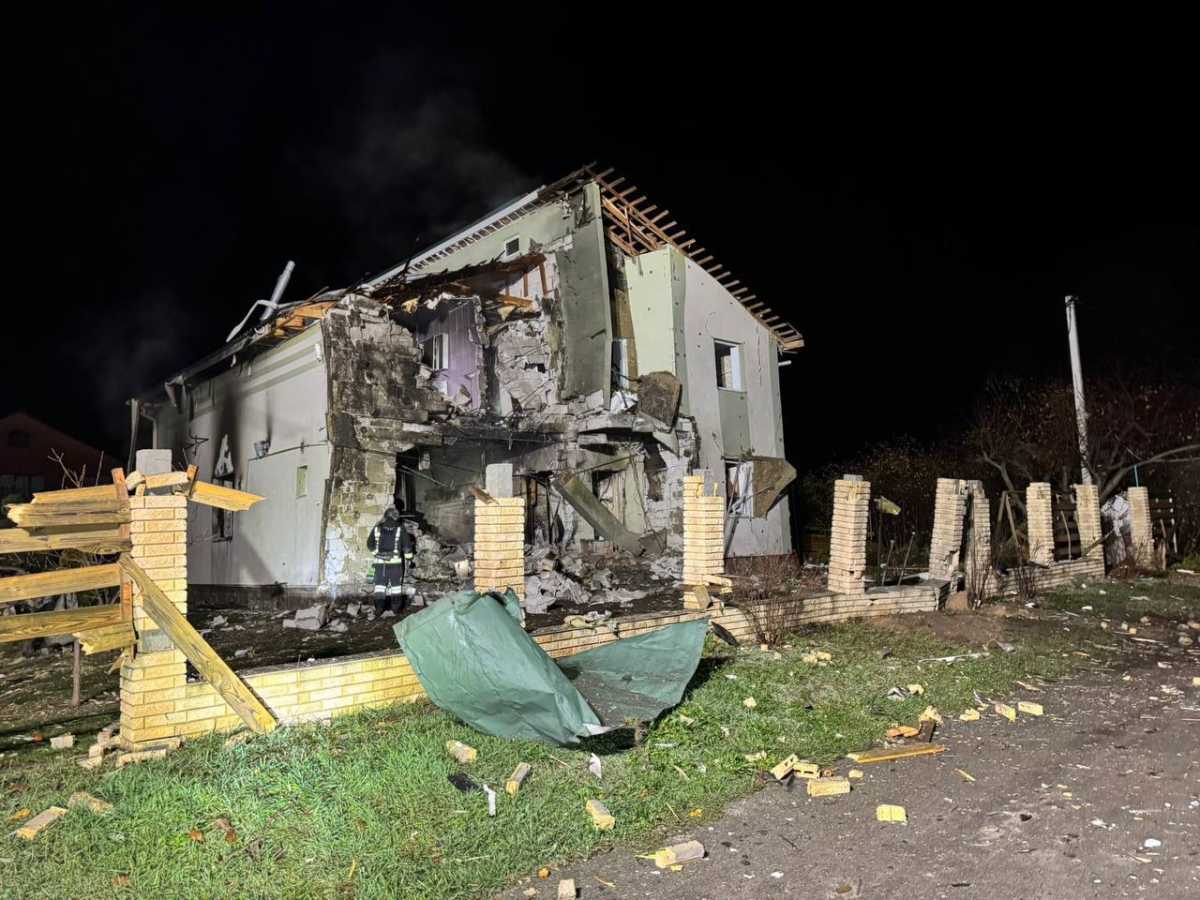 Consequences of shelling in the Kyiv Region. Photo: Telegram/Mykola Kalashnyk / Kyiv Regional Military Administration
