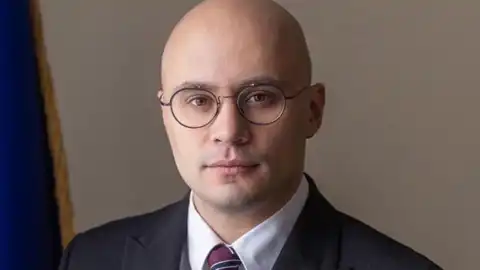 Дмитрий Олийник
