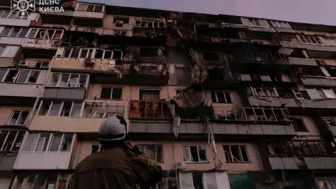 Последствия ночной атаки россиян. Фото: ГосЧС