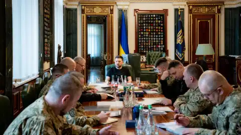 Встреча Зеленского с руководителями сферы обороны и безопасности. Фото: t.me/V_Zelenskiy_official