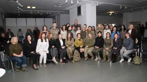 Віталій Кличко відвідав форум жінок-ветеранок і розповів, що робить столиця для їх підтримки
