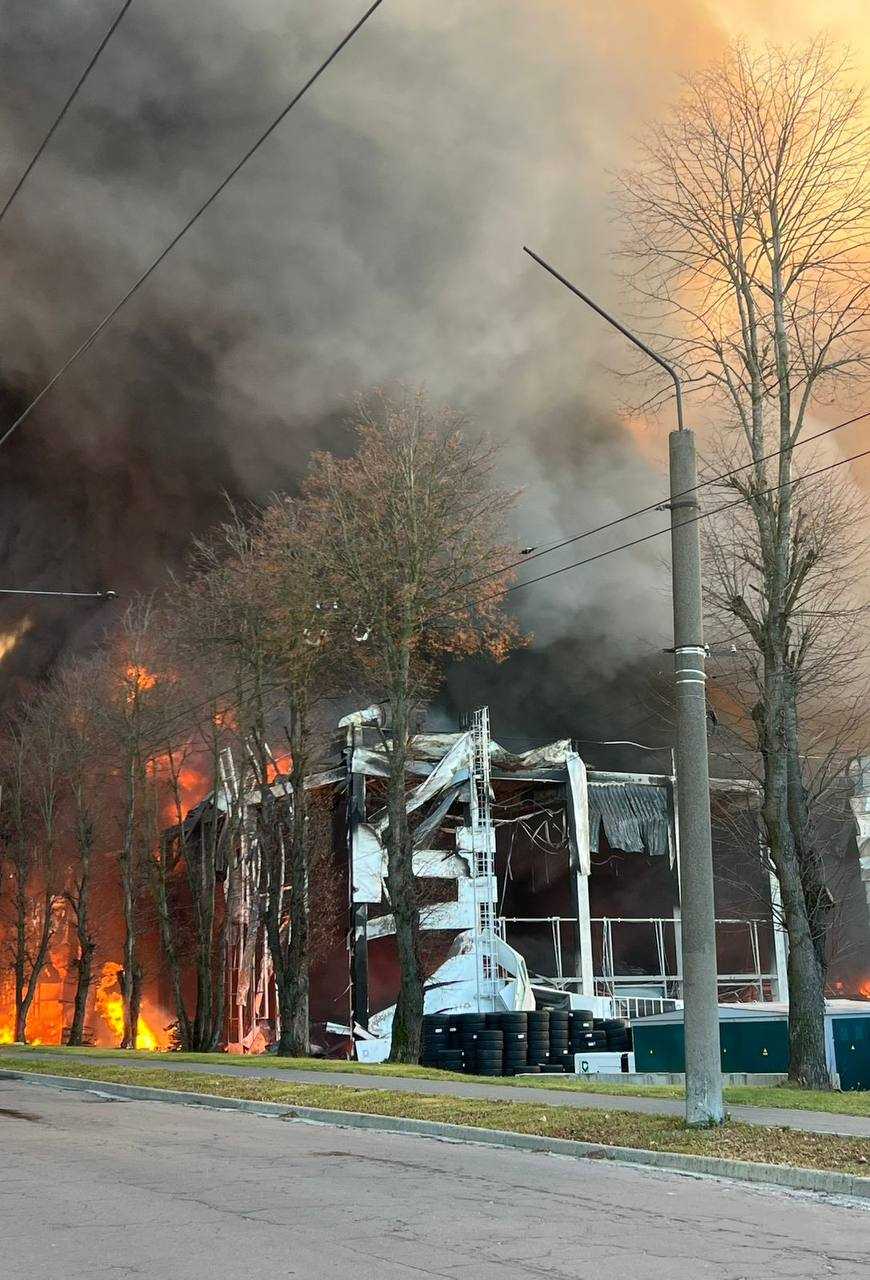 Дим у Львові. Фото: Андрій Садовий