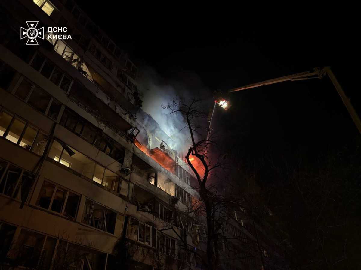 Consequences of the russian attack in Kyiv. Photo: SESU