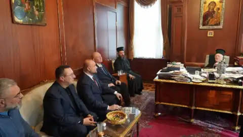 Розбудова українських парафій у Європі: Вселенський Патріарх провів зустріч з благодійниками з Дніпра