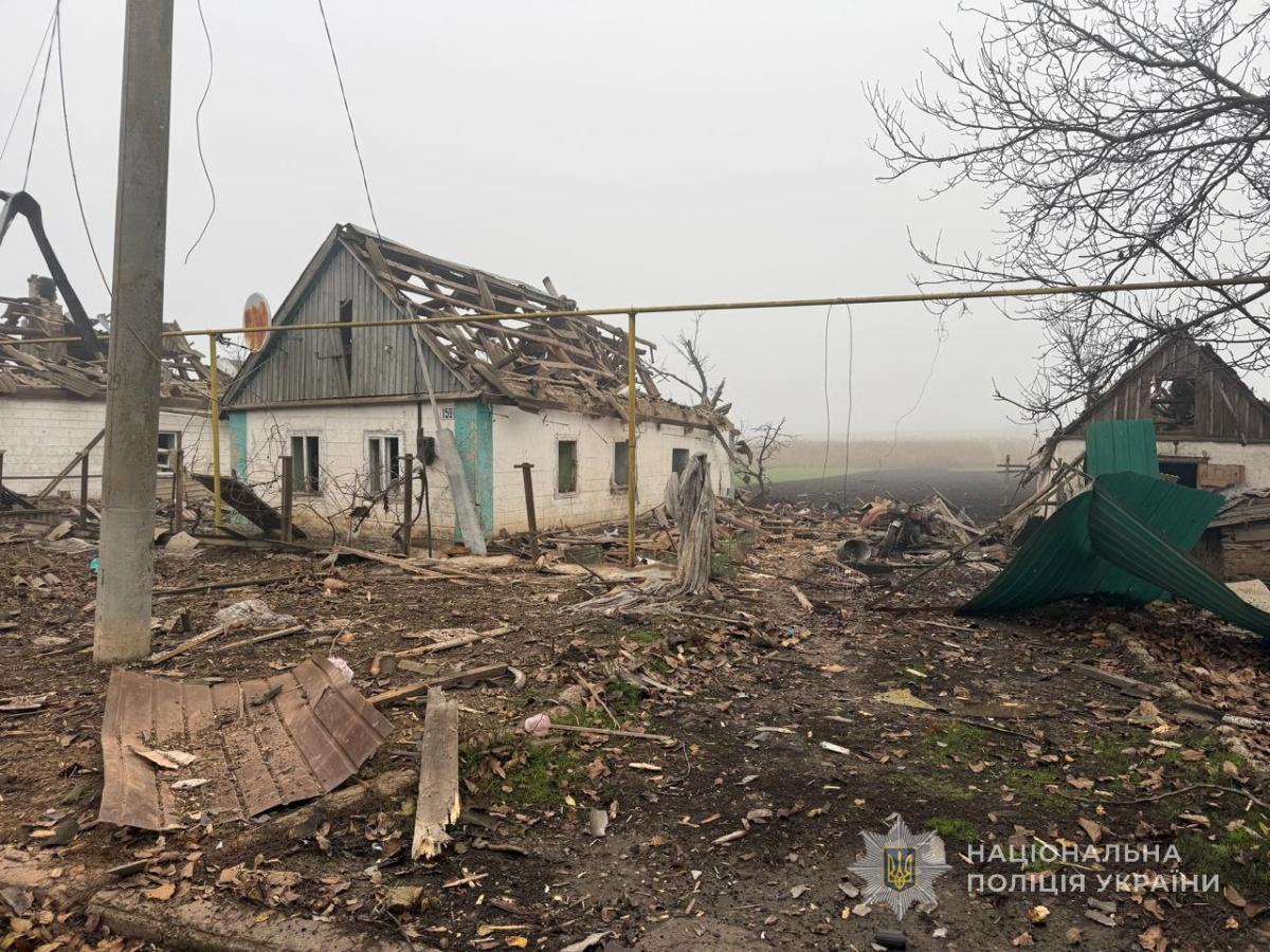Последствия атаки РФ на Запорожье. Фото: Нацполиция