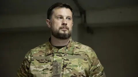 "Паперові генерали" – це проблема. Необхідно зняти усі бар'єри для росту здібних молодих офіцерів, – Білецький