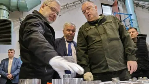 Необходимо сменить людей Галущенко в государственных облэнерго, – Миселюк