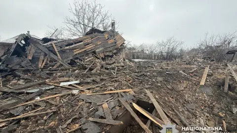 Последствия обстрелов в Донецкой области. Фото: Нацполиция