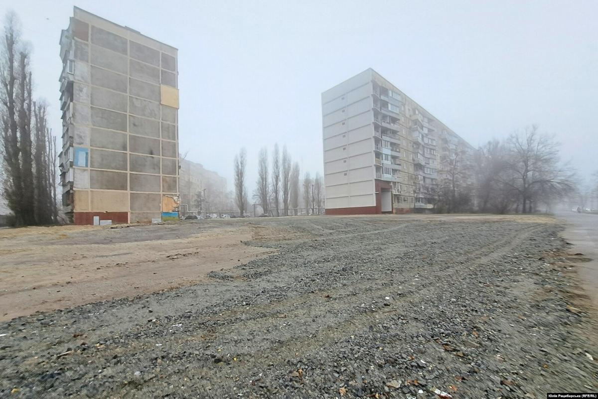 Місце влучення ракети в будинок у Дніпрі, грудень 2024 року. Фото: 