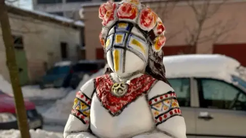 Мотанка из снега. Фото: "Галка"
