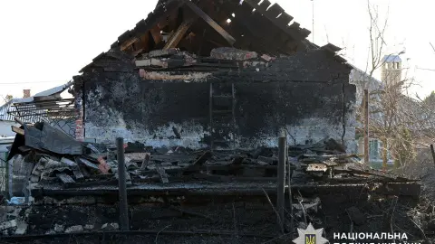 Последствия обстрелов в Донецкой области. Фото: Нацполиция
