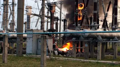 Авария на объекте энергетической инфраструктуры. Фото: скриншот из видео