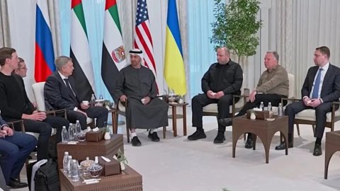 Negotiations in Abu Dhabi. Screenshot of the video of the talks