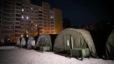 Пункты обогрева на Троещине. Фото: ГСЧС