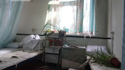 Родильный дом после атаки. Фото: Запорожская ОГА