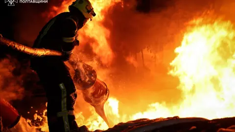 Враг атаковал Полтавщину в ночь на 6 февраля. Фото: ГосЧС