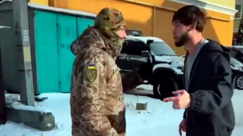 Конфликт працівника ТЦК та Данила Колесника. Фото: скриншот з відео
