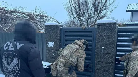 Задержание злоумышленников. Фото: Служба безопасности Украины